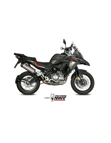 MIVV SLIP-ON OVAL TITAN CON TAPA CARBONO BENELLI TRK 502 X 2018-24